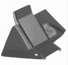 Load image into Gallery viewer, mgb-BMH9005 Front leaf spring mounting bracket LH Rubber bumper Cars
