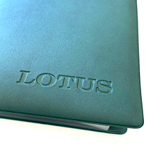 Load image into Gallery viewer, Lotus Evora 400 Owner&#39;s Manual - French Version Lotus Original -F132T0324JC
