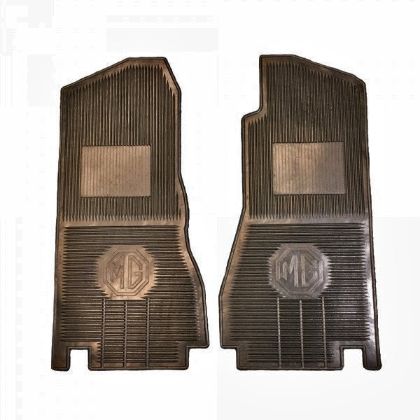 mgb-241-850 Rubber mats with “MG” crest