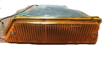 tr6-219122 Front turn signal LH Front 1969-72